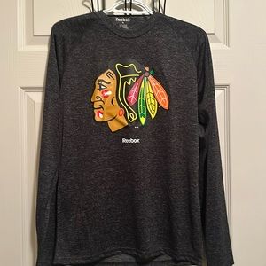 NWT Reebok Chicago Blackhawks NHL Hockey Long Sleeve New Men’s Black size Small